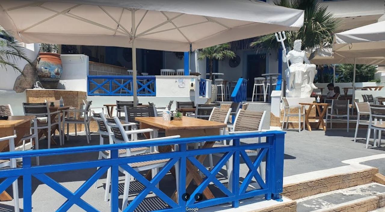 Meraki Beachfront Foiníkion Extérieur photo